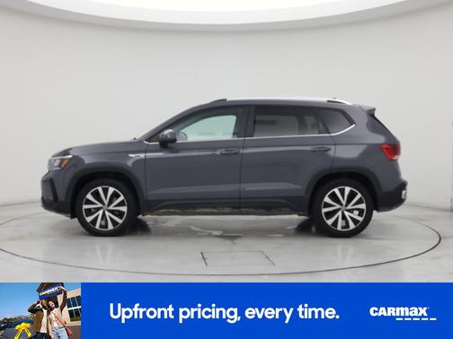 Gray 2022 Volkswagen Taos SE