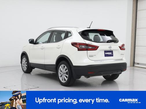 2022 Nissan Rogue Sport SV