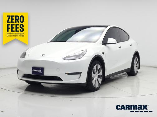 White 2023 Tesla Model Y