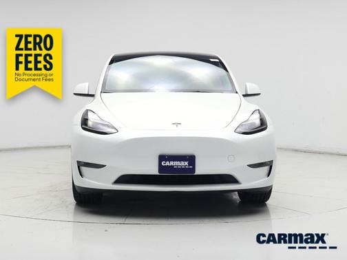 White 2023 Tesla Model Y