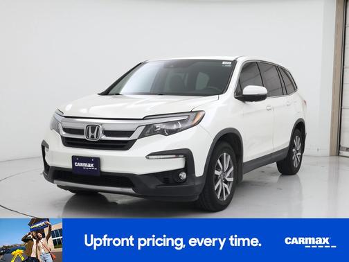White 2019 Honda Pilot EX