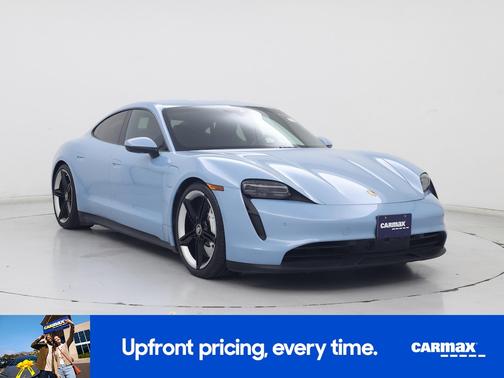 2022 Porsche Taycan 