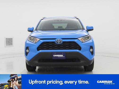 2020 Toyota RAV4 Hybrid XLE