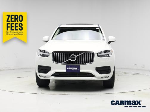 White 2021 Volvo XC90 T5 Momentum