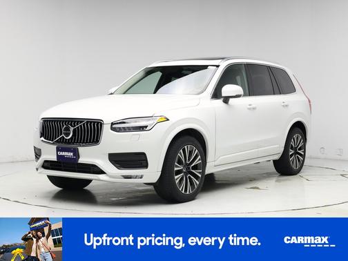 White 2021 Volvo XC90 T5 Momentum