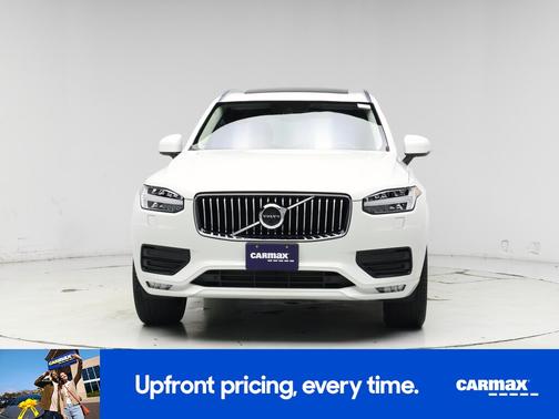 White 2021 Volvo XC90 T5 Momentum