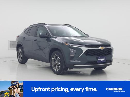 Gray 2025 Chevrolet Trax LT