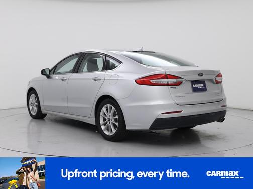 Silver 2019 Ford Fusion SE
