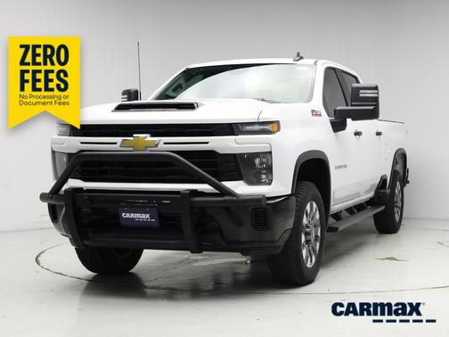 White 2024 Chevrolet Silverado 2500 Custom