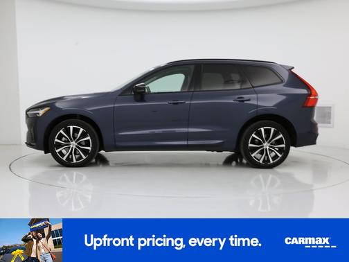 2024 Volvo XC60 B5 Plus Dark Theme