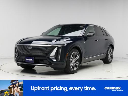 2024 Cadillac LYRIQ Luxury 2