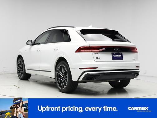 2023 Audi Q8 Premium Plus