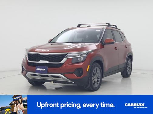 Orange 2023 Kia Seltos S