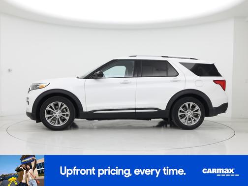 White 2023 Ford Explorer Limited