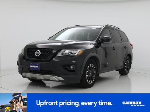 2020 Nissan Pathfinder SL