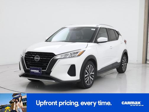 2022 Nissan Kicks SV