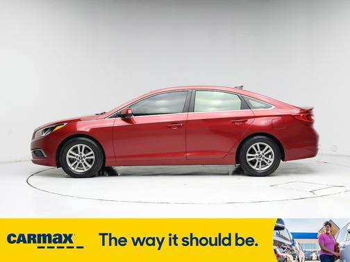 2017 Hyundai SONATA SE