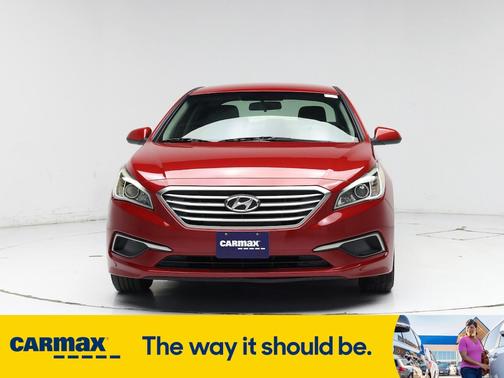 2017 Hyundai SONATA SE