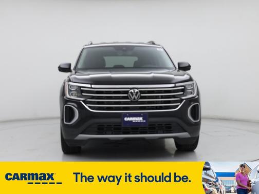 2024 Volkswagen Atlas SE w/Tech