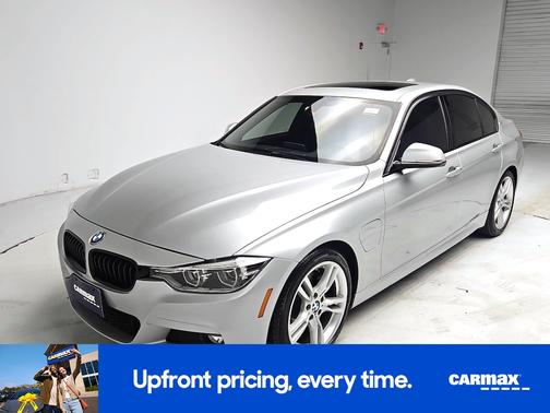 2018 BMW 330e E iPerformance