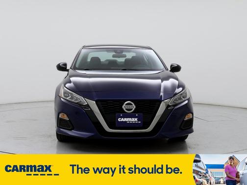 2020 Nissan Altima SR