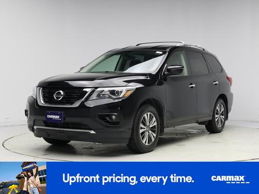 Black 2017 Nissan Pathfinder SV