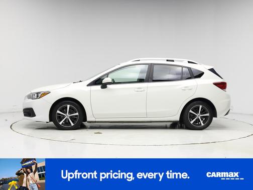 White 2022 Subaru Impreza Premium