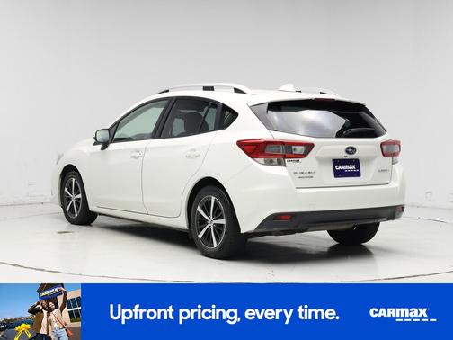 White 2022 Subaru Impreza Premium
