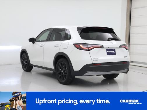 White 2025 Honda HR-V Sport