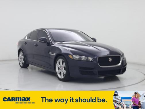 2019 Jaguar XE 25t Premium