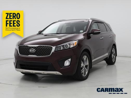 Burgundy 2017 Kia Sorento SX