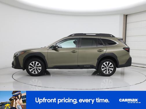 Green 2023 Subaru Outback Premium