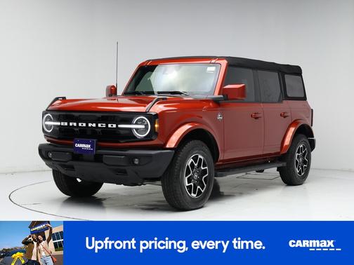 2024 Ford Bronco Outer Banks