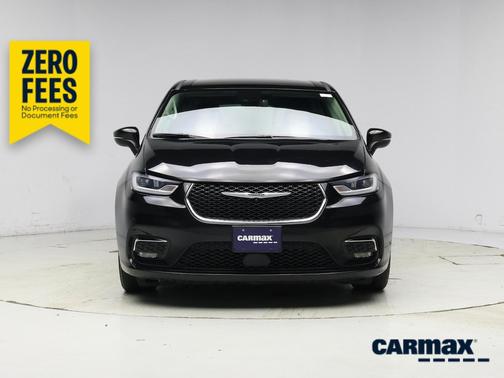 Black 2023 Chrysler Pacifica Touring L