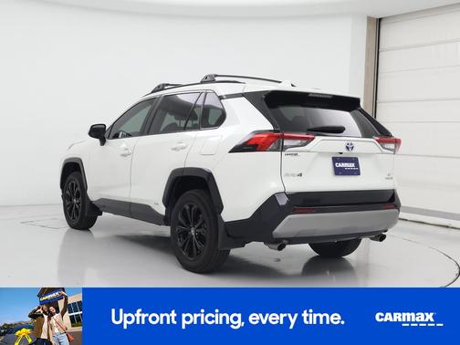 2022 Toyota RAV4 Hybrid SE
