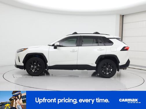 2022 Toyota RAV4 Hybrid SE