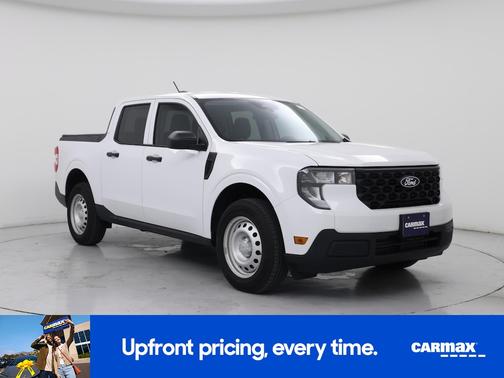 White 2025 Ford Maverick XL