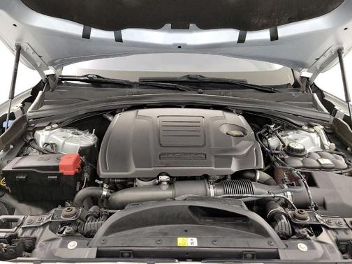 2018 Jaguar F-PACE 25t Prestige for sale in San Antonio, TX - image 27