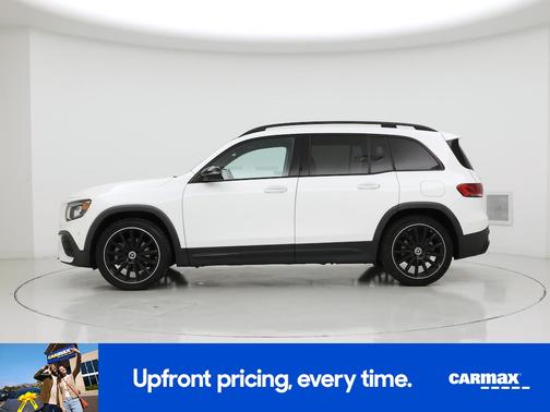 White 2023 Mercedes-Benz GLB 250