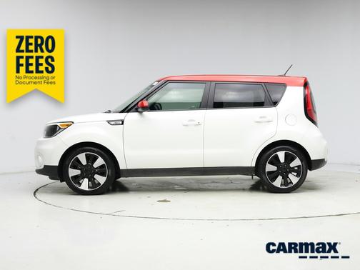 White 2019 Kia Soul +