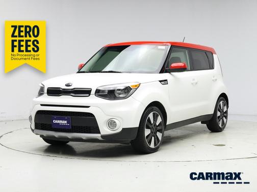 White 2019 Kia Soul +
