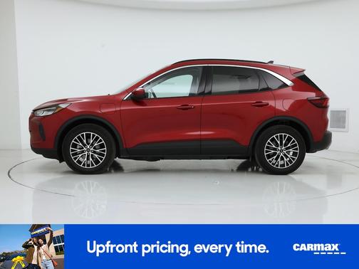 Red 2024 Ford Escape PHEV