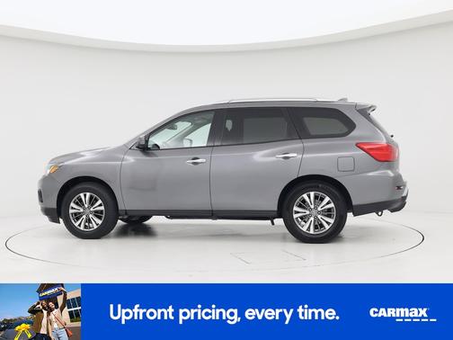2019 Nissan Pathfinder SV