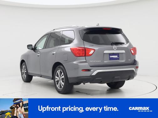 2019 Nissan Pathfinder SV