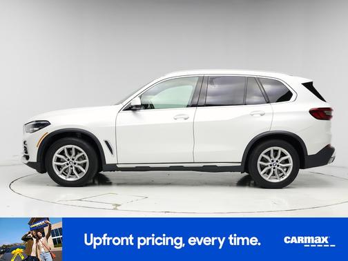 White 2019 BMW X5 xDrive40i