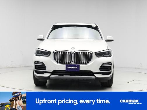 White 2019 BMW X5 xDrive40i