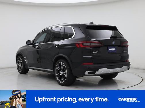 Black 2022 BMW X5 sDrive40i