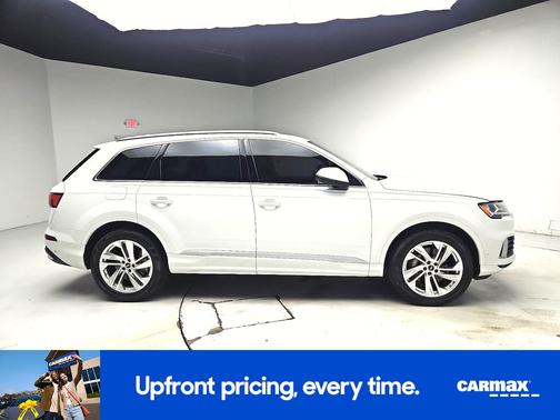 2024 Audi Q7 Premium