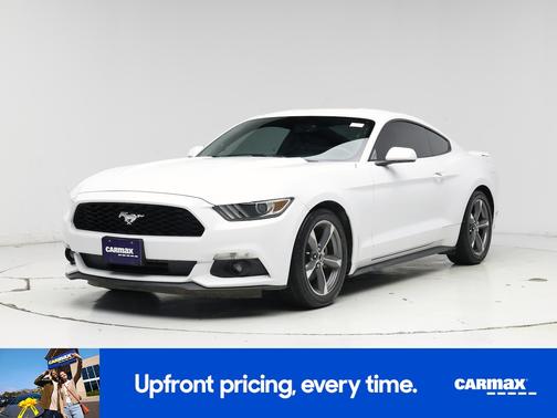 White 2016 Ford Mustang