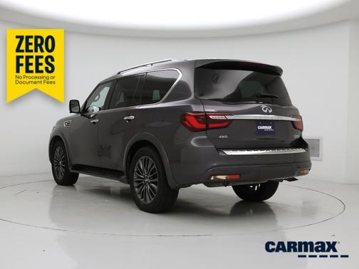 Gray 2023 INFINITI QX80 Sensory